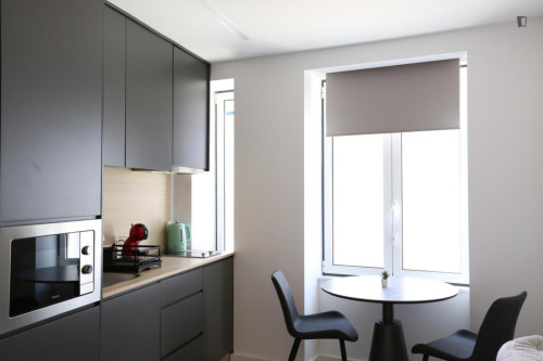 Delightful Studio close to Santa Apolónia Train Station - Gallery - 12