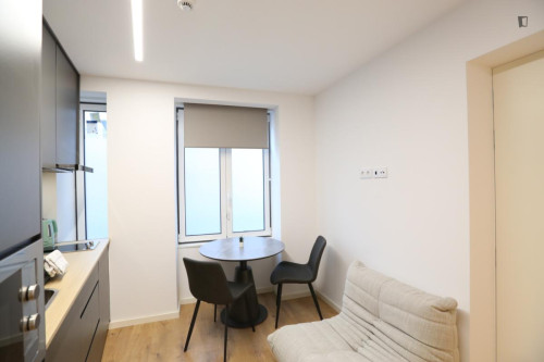 Delightful Studio close to Santa Apolónia Train Station - Gallery - 8