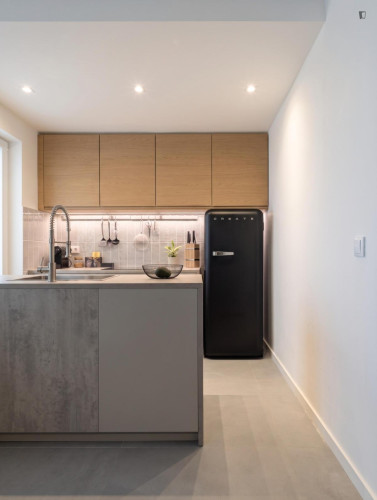Charming 2 Bedroom Apartment with a terrace close to Nova School of Business and Economics - Gallery - 11