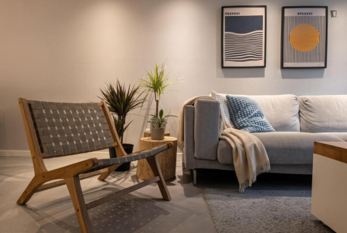 Charming 2 Bedroom Apartment with a terrace close to Nova School of Business and Economics - Gallery - 20
