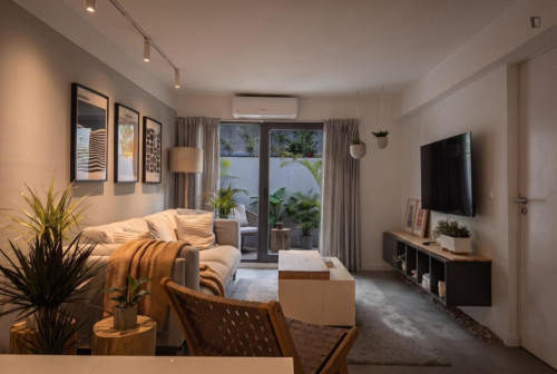 Charming 2 Bedroom Apartment with a terrace close to Nova School of Business and Economics - Gallery - 18