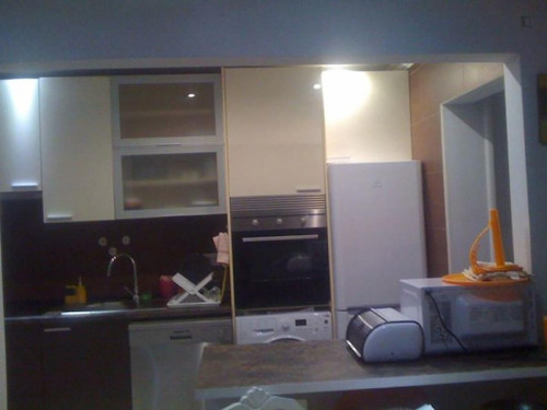 Homely single bedroom in sunny Costa da Caparica - Gallery - 13