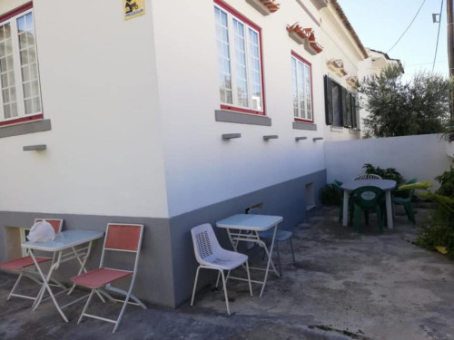 Homely single bedroom in sunny Costa da Caparica - Gallery - 4