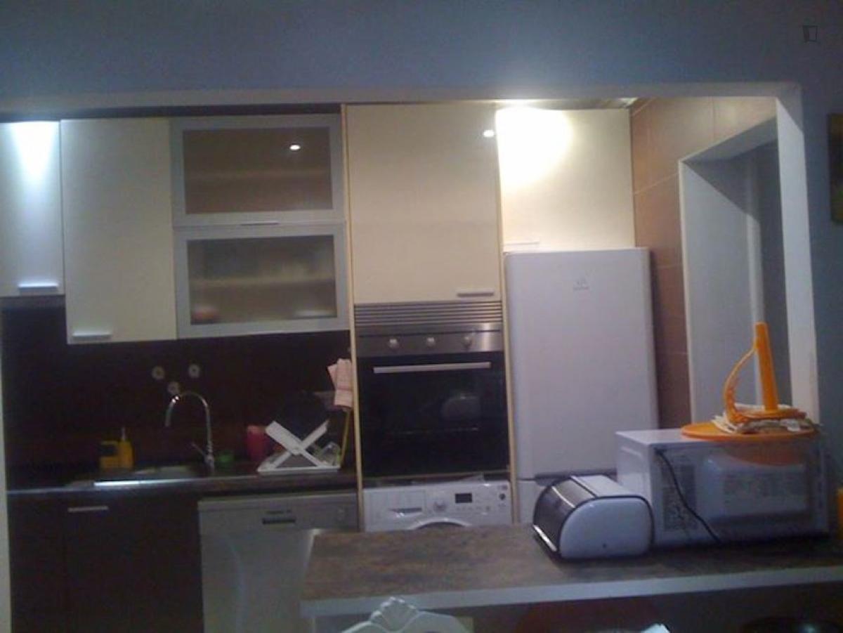 Homely Single Bedroom In Sunny Costa Da Caparica - 10