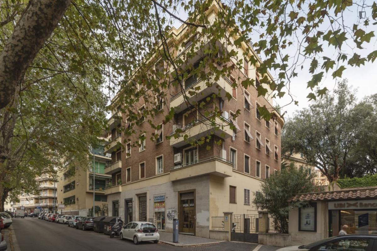 Appealing 4-Bedroom Flat In Appio Latino - 1