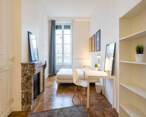 Chambre dans le place Gensoul
