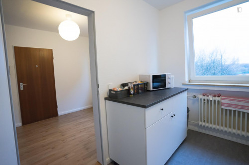 Cozy single bedroom in a 5-bedroom apartment near Elbruchstraße transport station - Gallery - 18