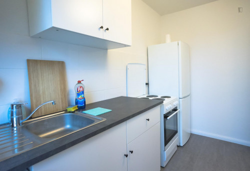 Cozy single bedroom in a 5-bedroom apartment near Elbruchstraße transport station - Gallery - 19