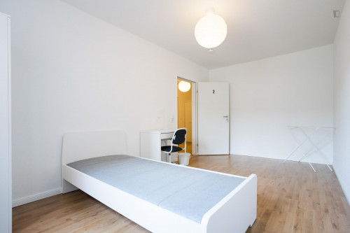 Cozy single bedroom in a 5-bedroom apartment near Elbruchstraße transport station - Gallery - 27