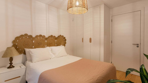 Graça Retreat with Private Patio - Gallery - 14