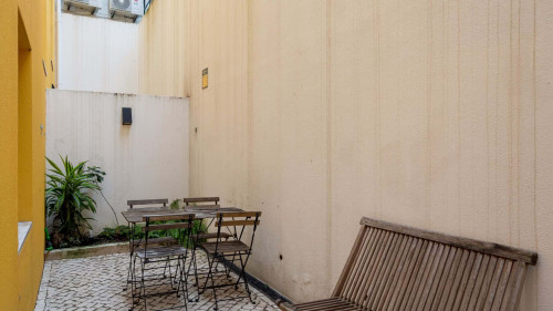 Graça Retreat with Private Patio - Gallery - 12
