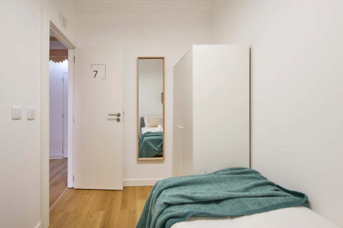 Cozy Private Room in Areeiro - Gallery - 4