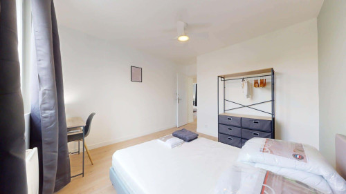 Room in Rue Feuillat, Lyon for 56 m² with 3 bedrooms - Gallery - 16