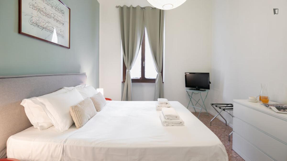 Bright 1-Bedroom Flat Close To The Gambara Subway Station - 46