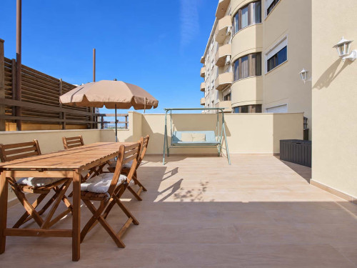 Renovated studio with private bathroom and balcony in Areeiro close to IST - Gallery - 13