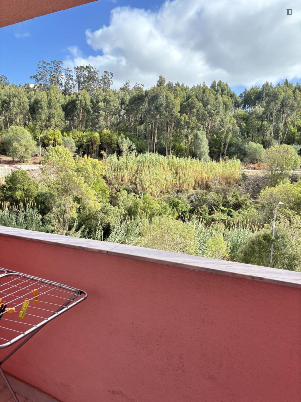 Profound Double Bedroom With A Balcony Close To Massamá-Barcarena Train Station - 4