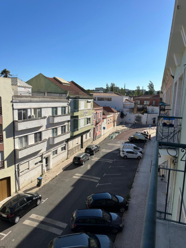 Luminous Double Bedroom with a balcony close to University of Lisbon  - Gallery - 20