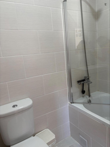 Captivating Single Bedroom close to Parede Train Station - Gallery - 9