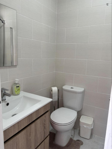 Captivating Single Bedroom close to Parede Train Station - Gallery - 11