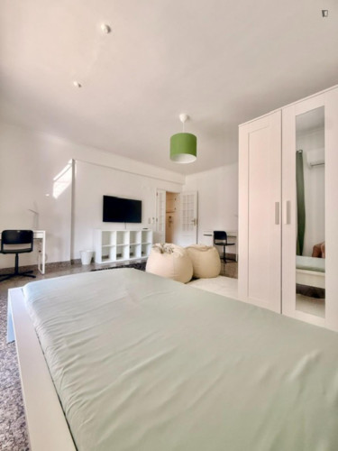Bright Twin Bedroom with a balcony close to FCT University - Gallery - 3