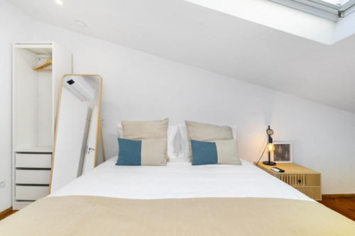 Beautiful bedroom in Saldanha neighborhood - Gallery - 3