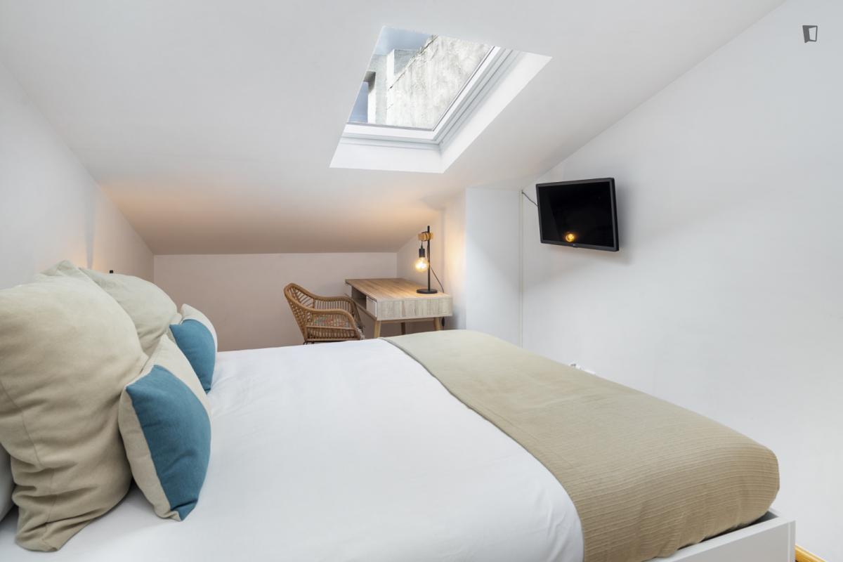 Beautiful Bedroom In Saldanha Neighborhood - 6