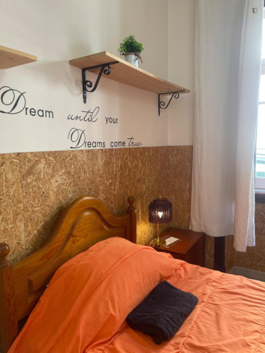 Cozy Single Bedroom close to University of Coimbra - Gallery - 2