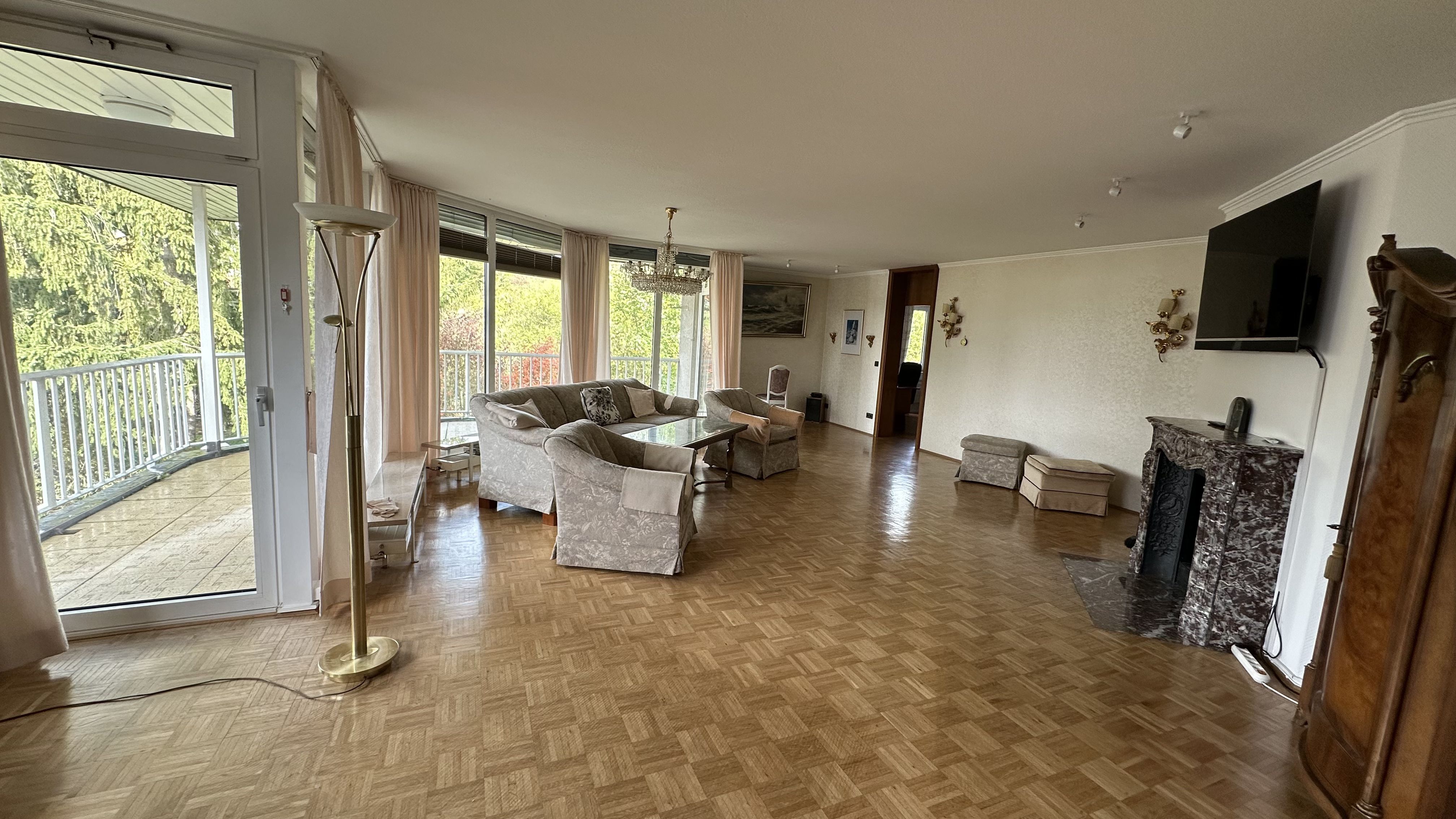 Perfect, Magnificent Suite In Oberursel - 26