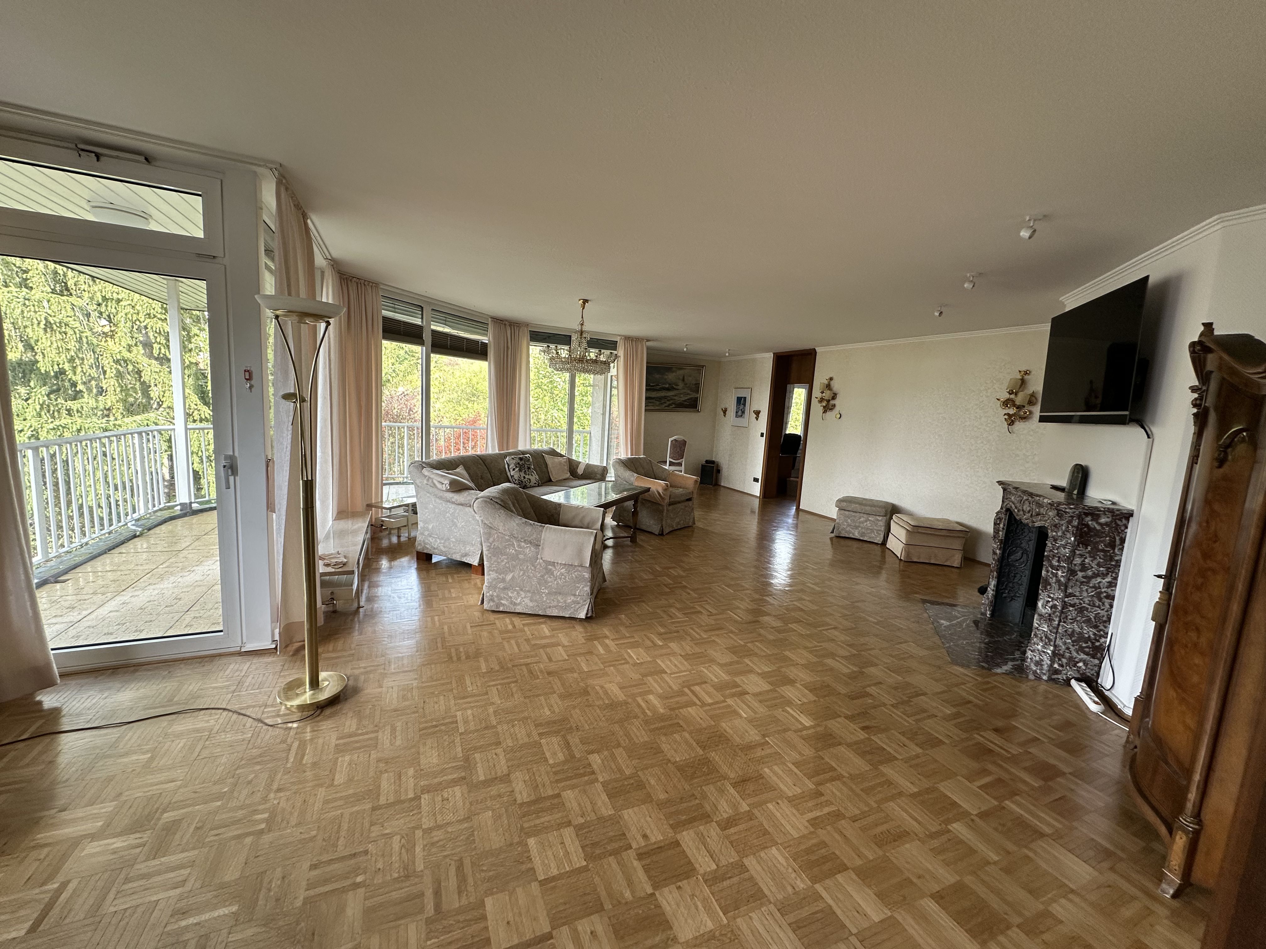 Perfect, Magnificent Suite In Oberursel - 29