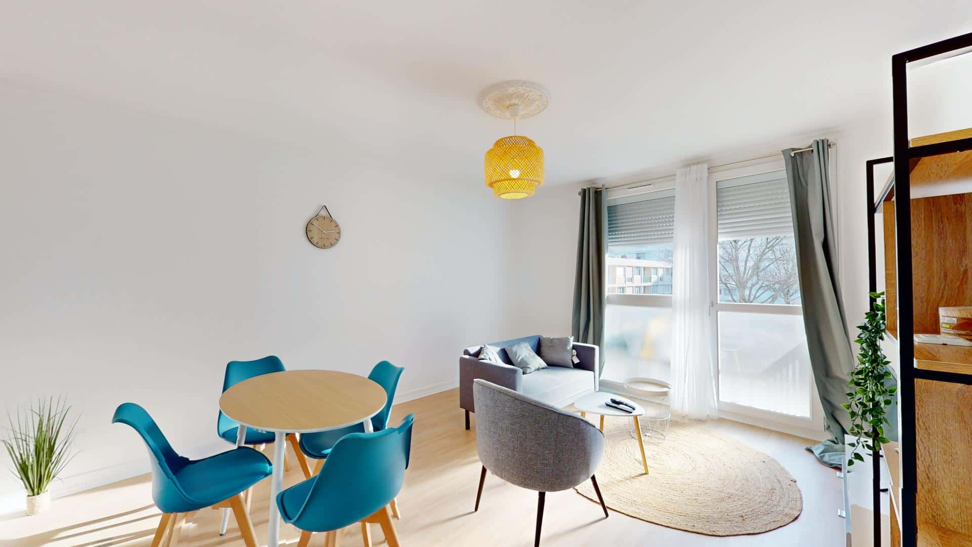 Room in Rue Henri Wallon, Saint-Étienne-du-Rouvray for 75 m² with 3 bedrooms - Rooms