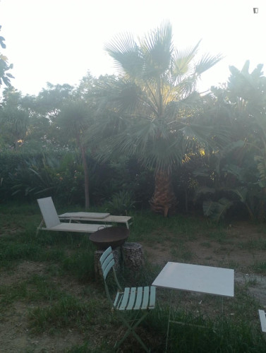 Cozy Double Bedroom with a private bathroom close to Parede Train Station - Gallery - 10