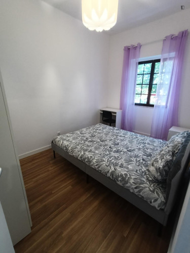 Dreamy Double Bedroom close to NOVA University - Gallery - 2