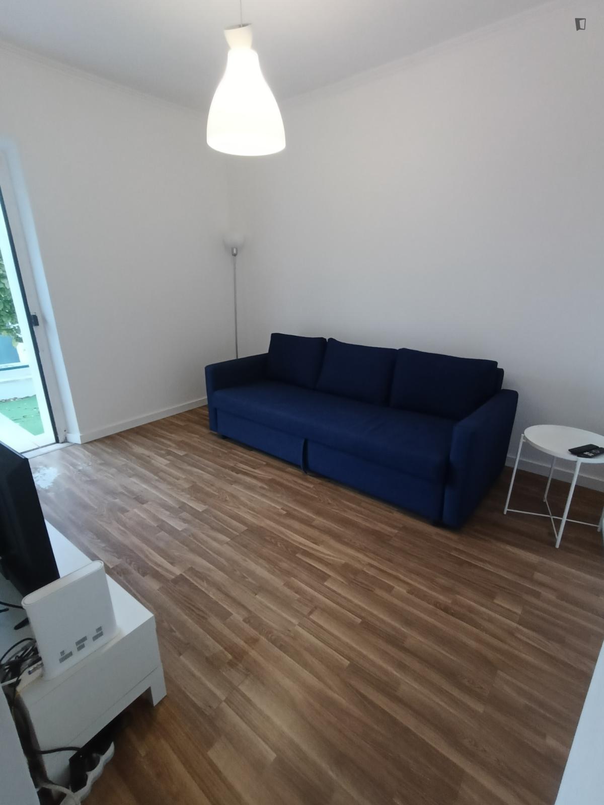 Dreamy Double Bedroom Close To NOVA University - 12