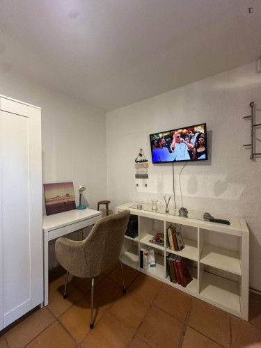 Alluring Studio close to NOVA School of Science and Technology - Gallery - 3