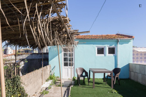 Appealing 1-bedroom apartment close to Trindade metro station - Gallery - 4