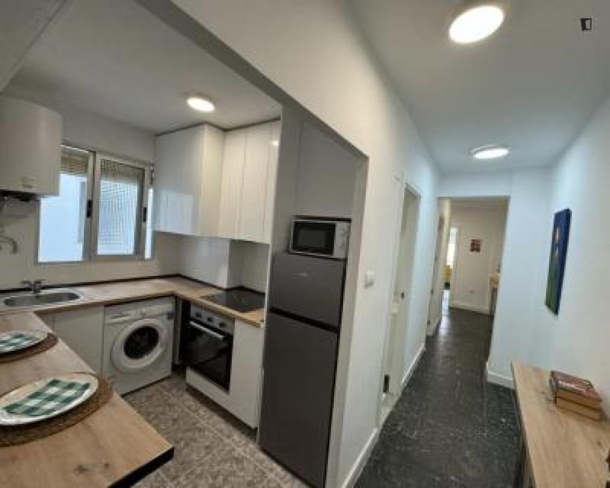 Cozy Double Room In Valencia - 5