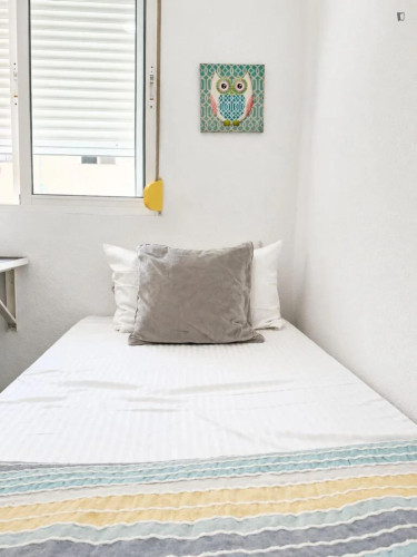 Cozy private room in Valencia - Gallery - 3