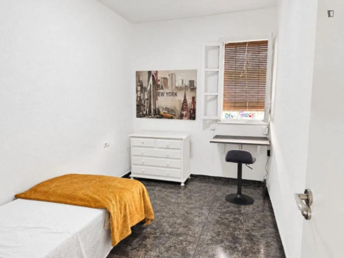 Amazing Bedroom in Valencia