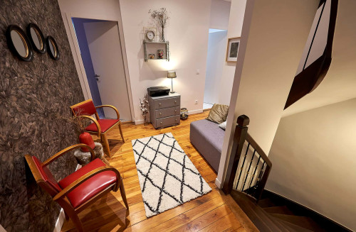 Room in Rue du Château, Moirans for 168 m² with 6 bedrooms - Gallery - 14
