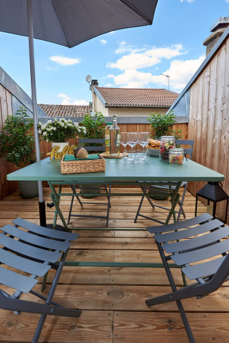 Room in Rue du Château, Moirans for 168 m² with 6 bedrooms - Gallery - 4