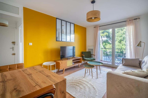 Room in Boulevard Romain Rolland, Marseille for 63 m² with 3 bedrooms - Gallery - 4