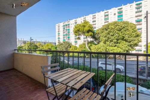 Room in Boulevard Romain Rolland, Marseille for 63 m² with 3 bedrooms - Gallery - 6