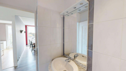 Room in Allée Jean Perrin, Rezé for 72 m² with 3 bedrooms - Gallery - 6