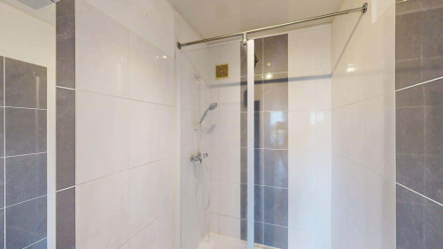 Room in Allée Jean Perrin, Rezé for 72 m² with 3 bedrooms - Gallery - 5