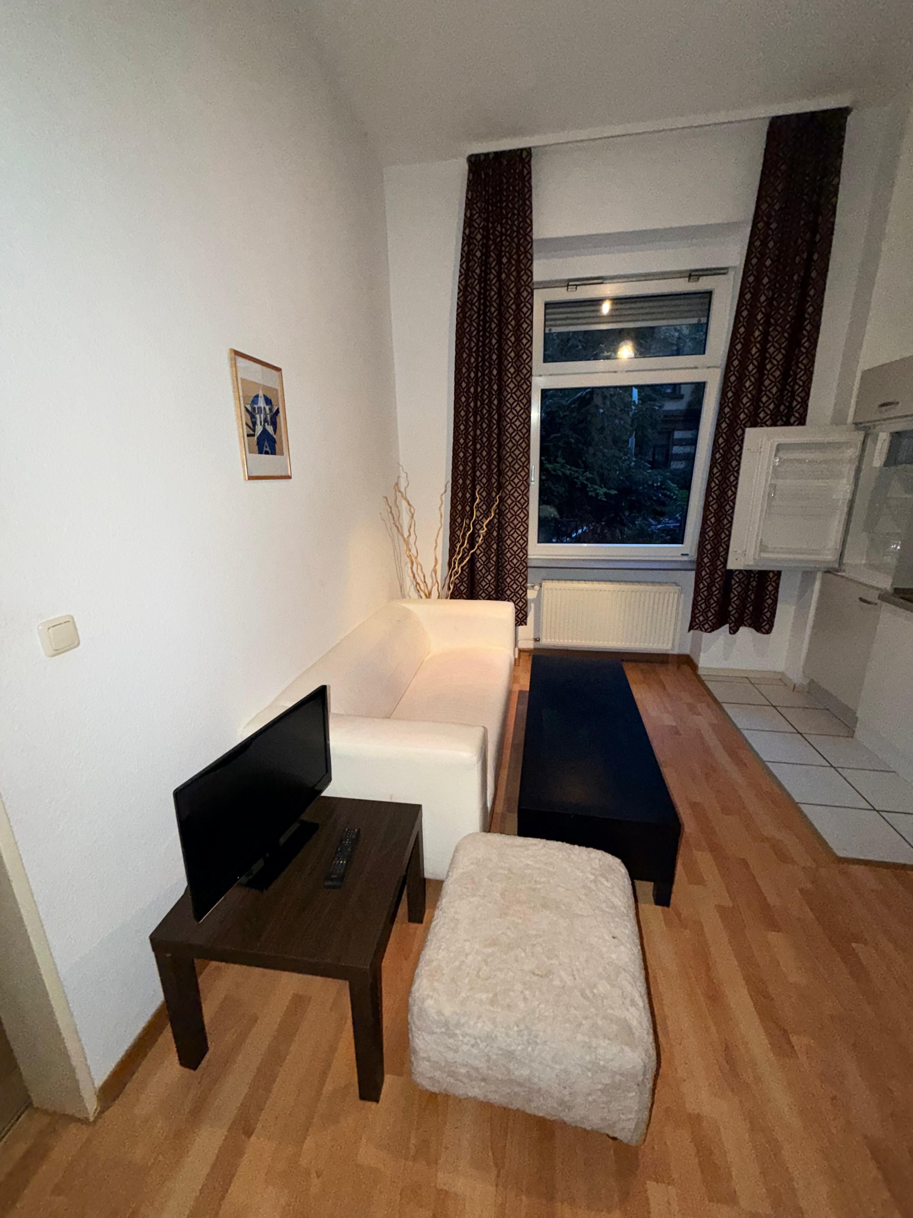 2-Room Apartment With Kitchen - Top Location In Frankfurt Nordend - 8