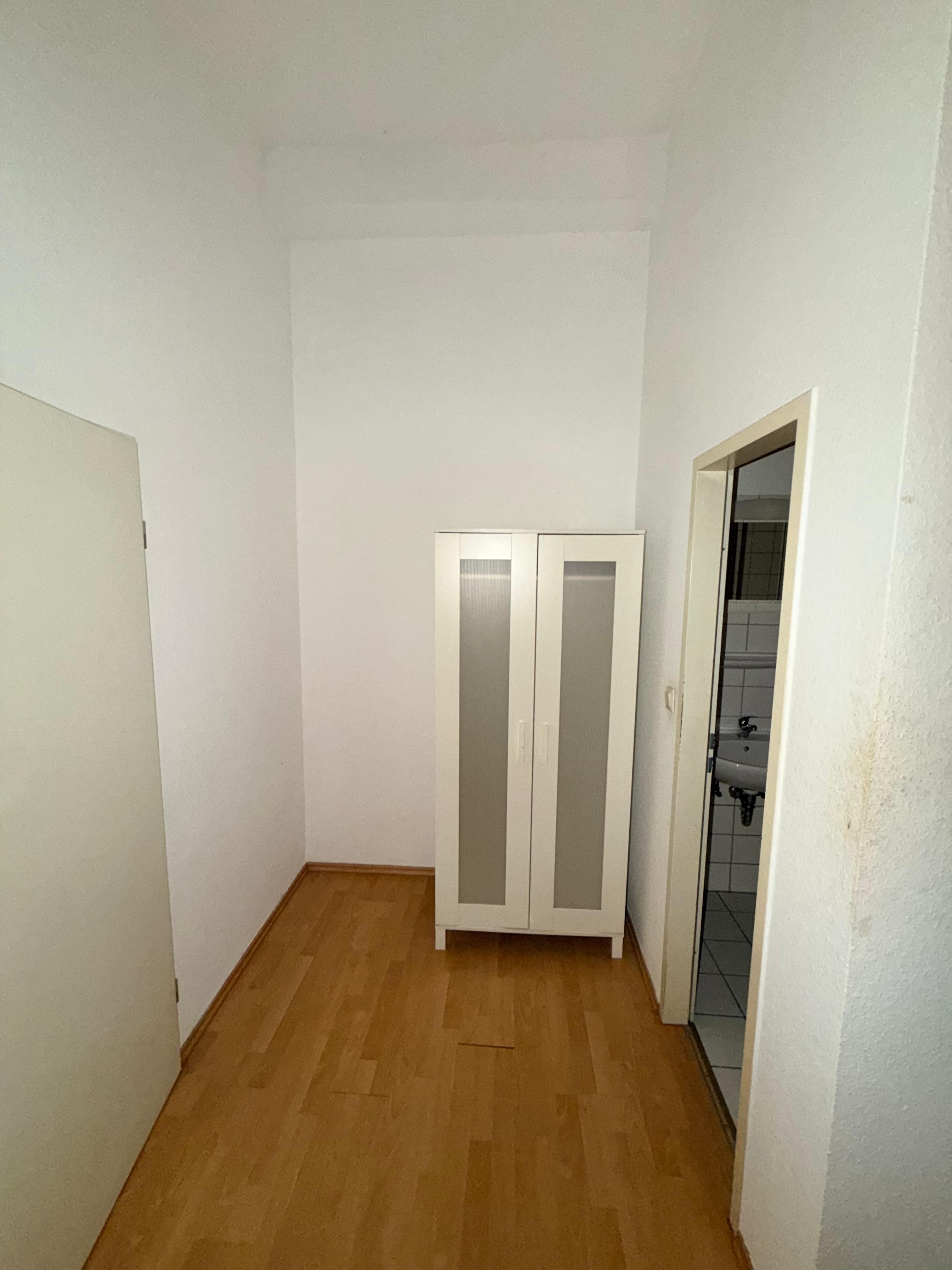 2-Room Apartment With Kitchen - Top Location In Frankfurt Nordend - 3