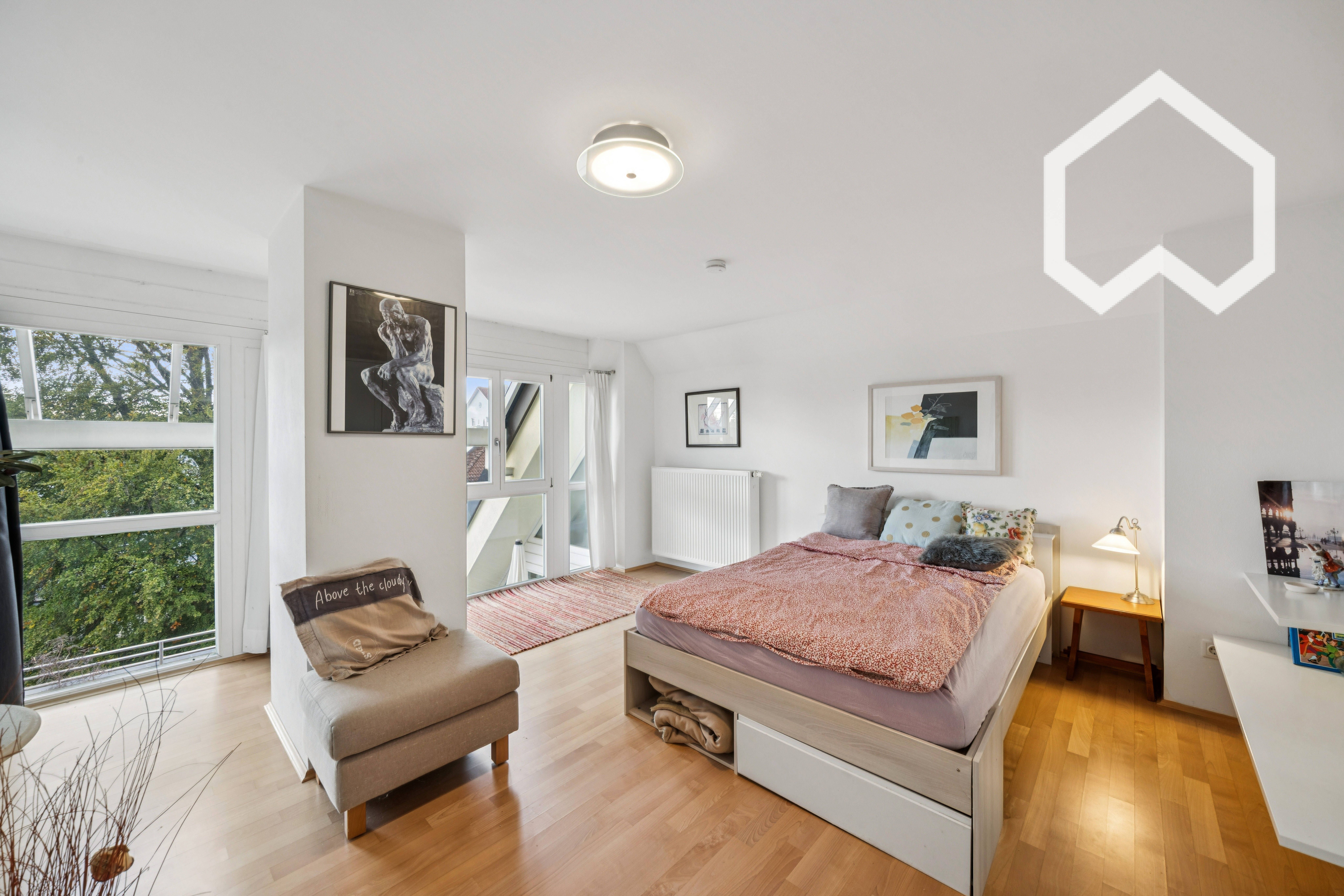 Quiet Penthouse Apartment With Large Roof Terrace - 11