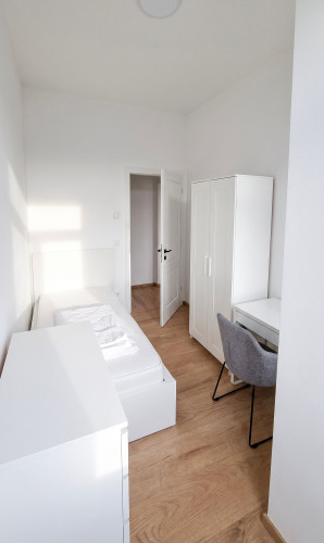 First occupancy after core renovation: furnished 5-room apartment with large balcony - Gallery - 9