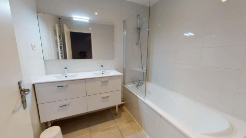 Room in Rue du Rhône, Lyon for 78 m² with 4 bedrooms - Gallery - 9