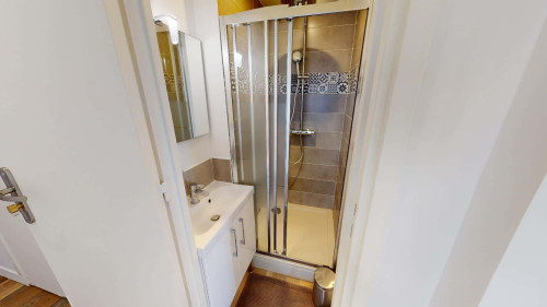 Room in Rue Parmentier, Rouen for 81 m² with 4 bedrooms - Gallery - 7